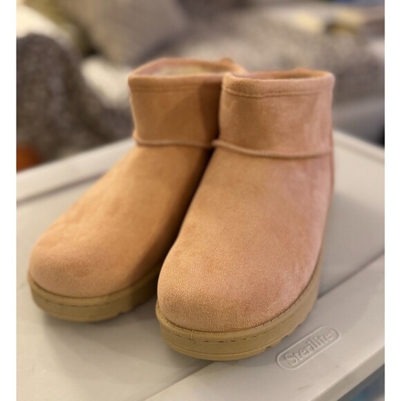 NEW SO Pink Lupita Short Boots Sz 9 Women Cozy Comfy Warm Outside - Picture 4 of 14